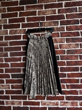 Zara Pleated Midi Skirt in Black and Beige Snake Print